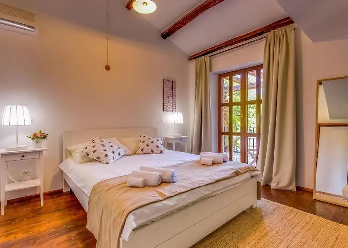 Olea - Visnjan By Guide *