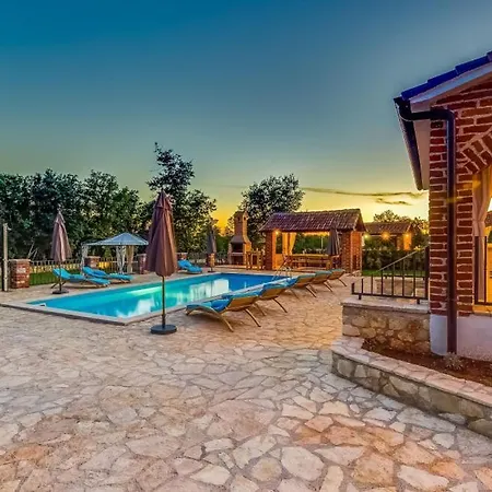 Olea - Visnjan By Guide Villa